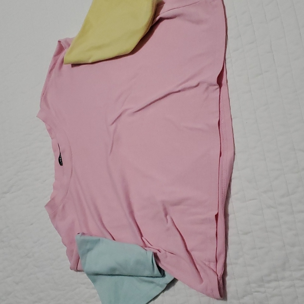 Shein crop top size XS